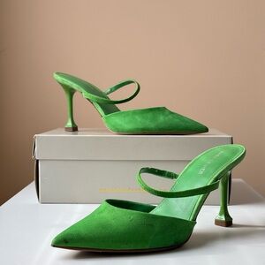 Marc Fisher Vibrant Green Suede Heels